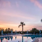 Tonicello & Hotel 4*