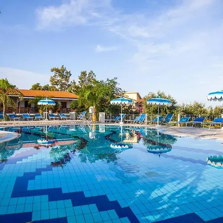 Hotel Tonicello & Capo Vaticano