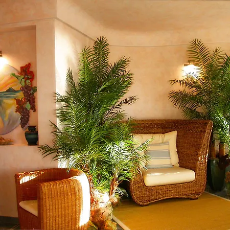 Hotel Tonicello & 4*