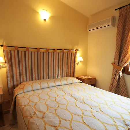 Tonicello & Hotel Capo Vaticano