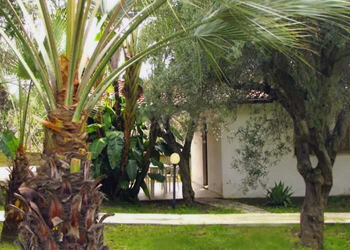 Tonicello & Отель