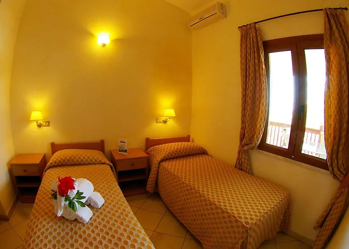 Отель Tonicello &