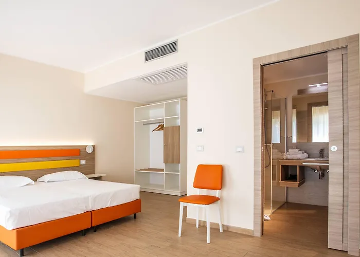 Отель Tonicello &