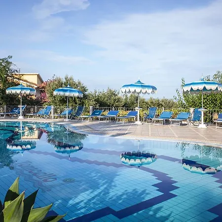 Tonicello & Hotell 4*