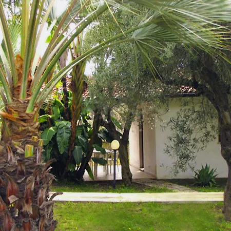 Tonicello Resort & Spa מלון