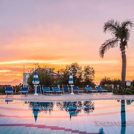 Tonicello Resort & Spa