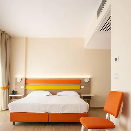 Hotel Tonicello & 4*