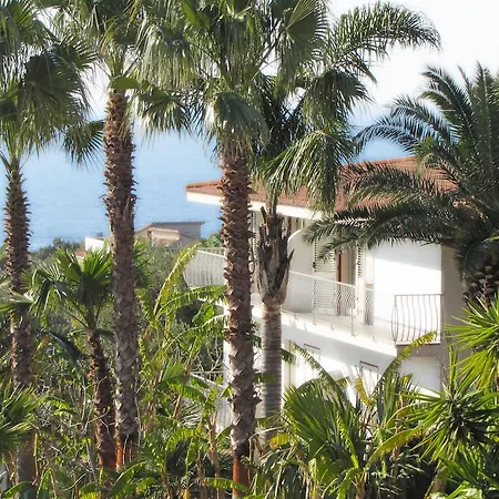 Tonicello & Hotel Capo Vaticano