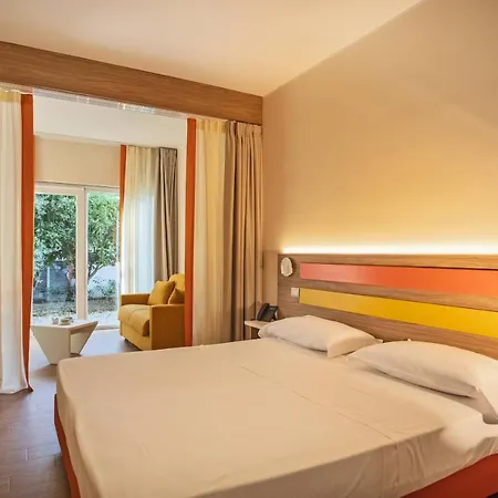 Tonicello & Hotell
