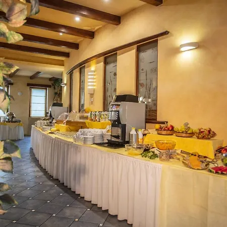 Tonicello Resort & Spa קאפו ואטיצ'אנו