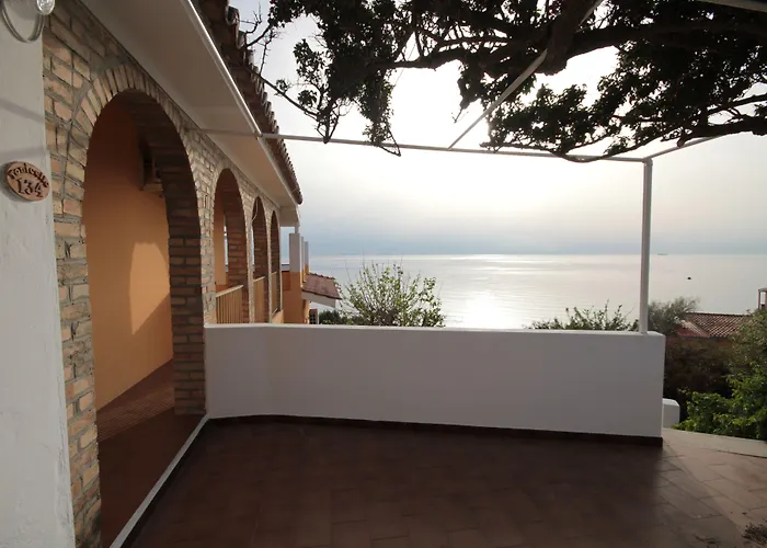 Hotell Tonicello & Capo Vaticano